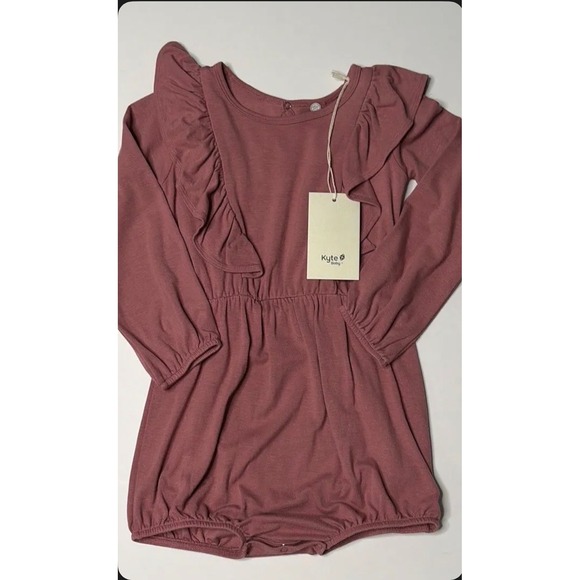 Kyte BABY Other - Kyte Baby Long Sleeve Ruffle Romper Mauve Pink Bamboo Rayon 4T NWT